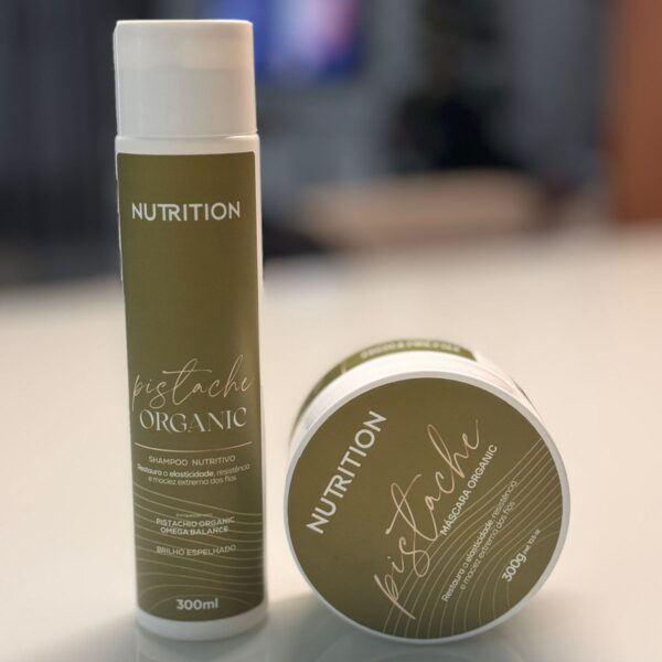 Shampoo e máscara capilar Nutrition Pistache Organic para cabelos nutridos e hidratados